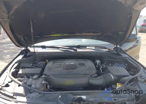 2017 Jeep Grand Cherokee Laredo 4X2 from USA, damaged, VIN 1C4RJEAGXHC757043